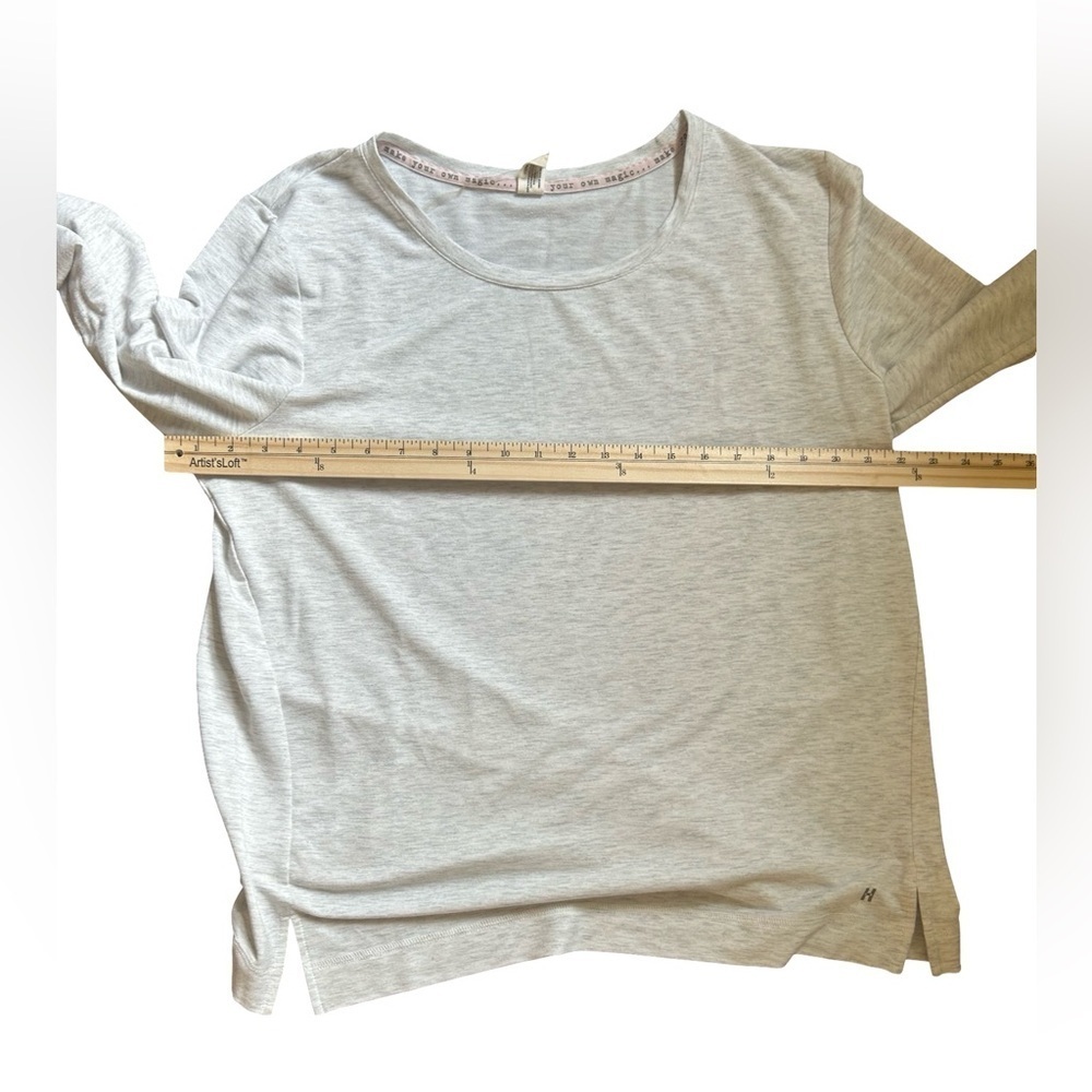 Hue Long Sleeved T shirt Grey XL “Make your Own Magic” - Picture 4 of 7